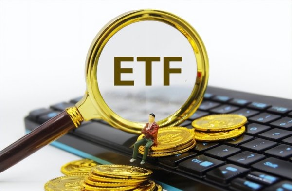 股票配资资讯平台 4月非货ETF净流入近3000亿元 科技与黄金主题受追捧